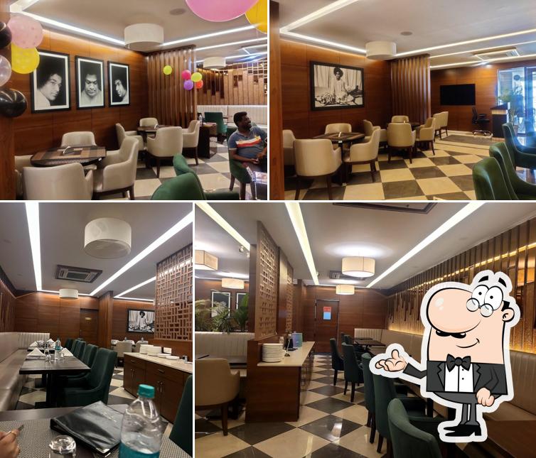 Vedam Multicuisine Restaurant Sai Maa Hotel & Residency