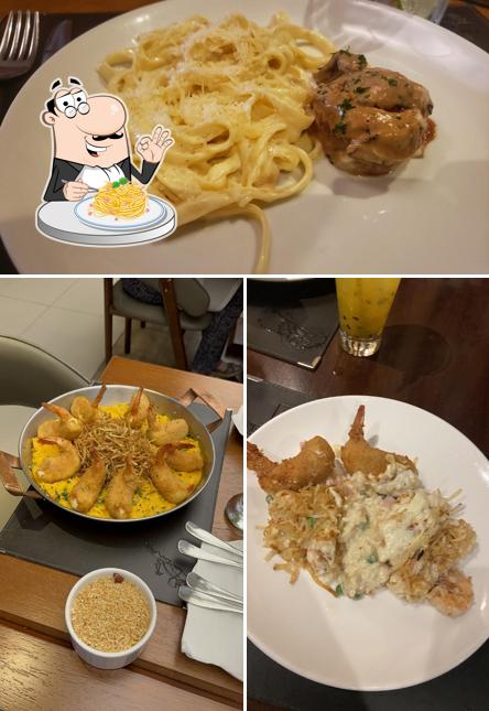 Espaguete carbonara em Coco Bambu Conceito Pátio Paulista