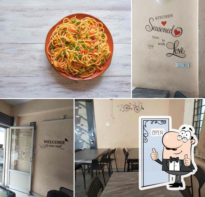 Look at the image of Maa Eat Bud Baker's & Chinese