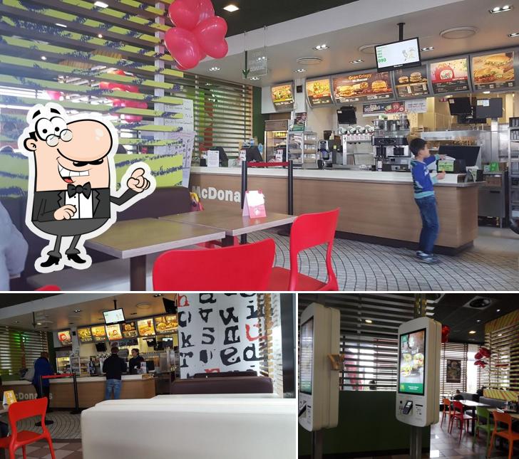 Gli interni di McDonald's Tortona