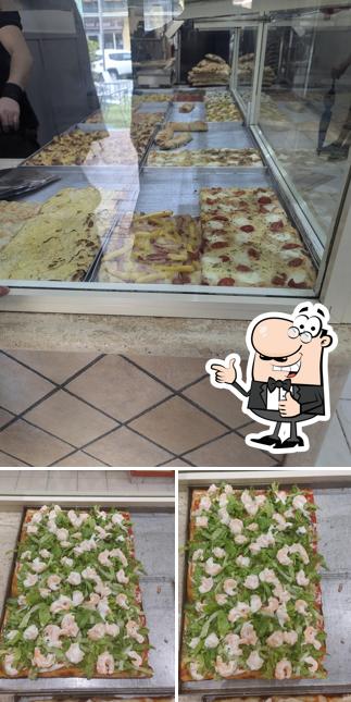 Guarda la immagine di Pizzeria Margherita