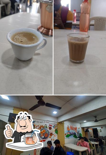 The image of drink and interior at Shindeshahi Amruttulya