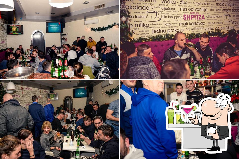 Vedi la foto di Caffe bar sphitza