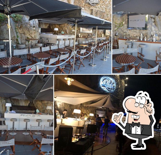 Gli interni di Riva Bar