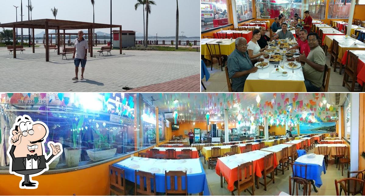 O interior do Restaurante Porto do Sirigado