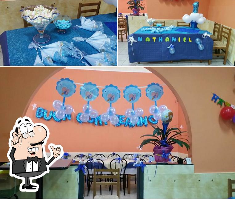 Dai un'occhiata agli interni di Ristorante Self Service Express