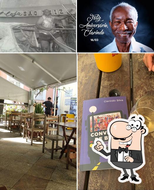 O interior do Cantina da Lua