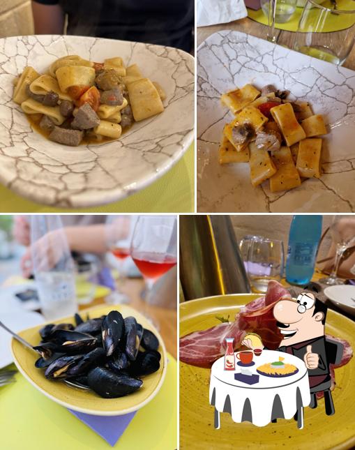 Piatto di formaggi al La Pignata