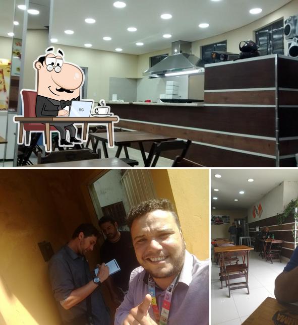 Veja imagens do interior do Disk Marmitex