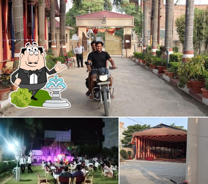 Curry Cafe is distinguished by exterior and interior