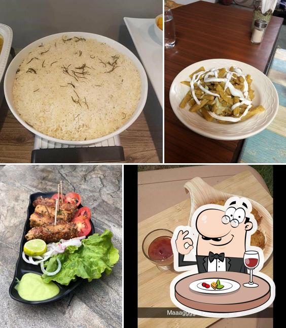 Meals at Palm Garden Restaurant (The Circle Cafe)