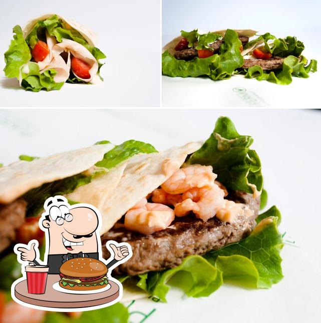 Prova un hamburger a Punto Fermo Piadineria Artigianale