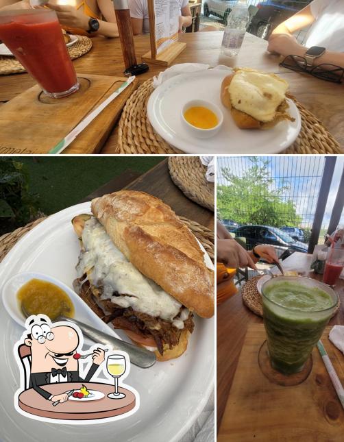 Sanduíche de carne de porco desfiada em BoxGourmetAju