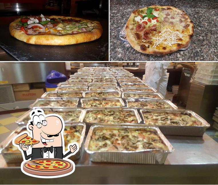 A Pizzeria Lo Sfizio, puoi provare una bella pizza
