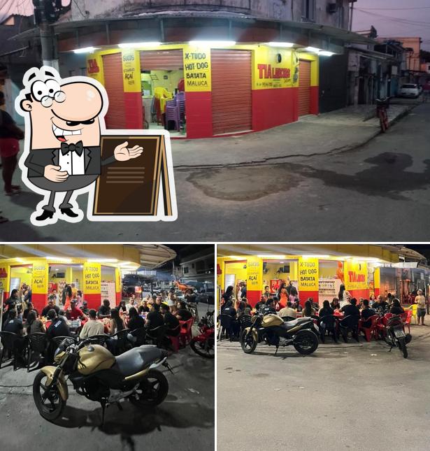 O exterior do Tia Lanches