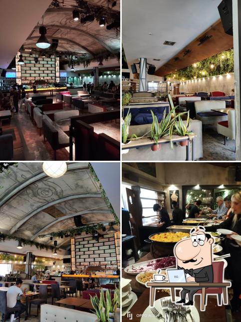 Dai un'occhiata agli interni di Vinile