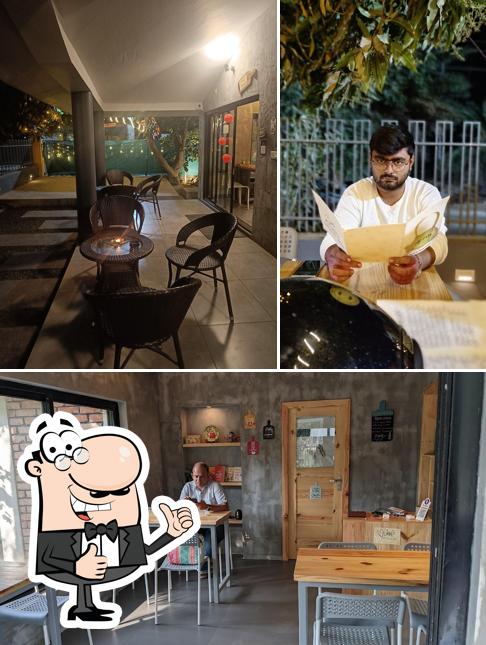 See this pic of Cafe Midori