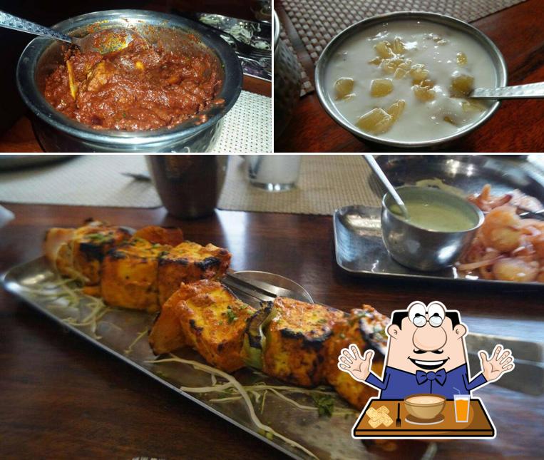 Food at Ambarsari Chowk