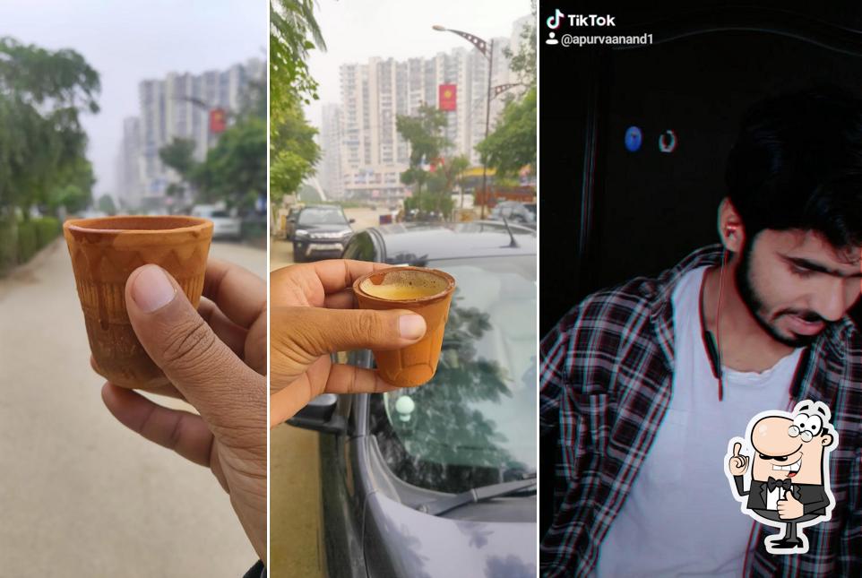 Here's a pic of Late Night Tea Stall