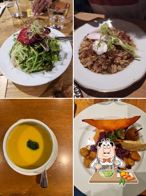 Insalata di alghe al Les Menteurs