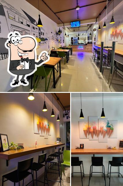 The interior of Scoops & Bitess