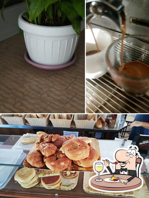Guarda la immagine che mostra la cibo e bevanda di Caffetteria del Borgo