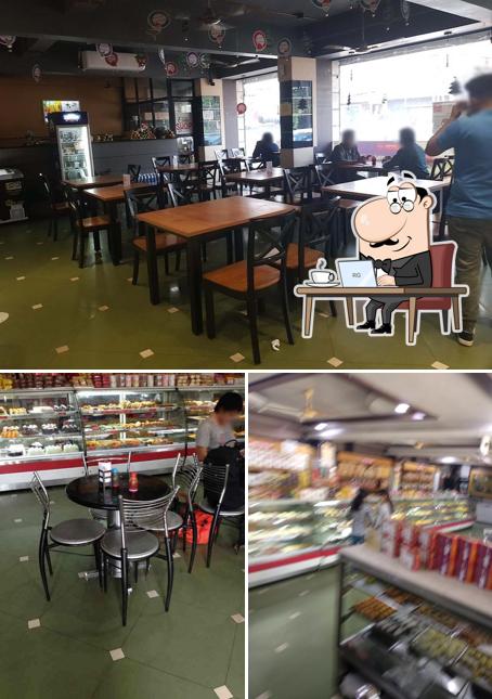 Check out how KR Bakes looks inside