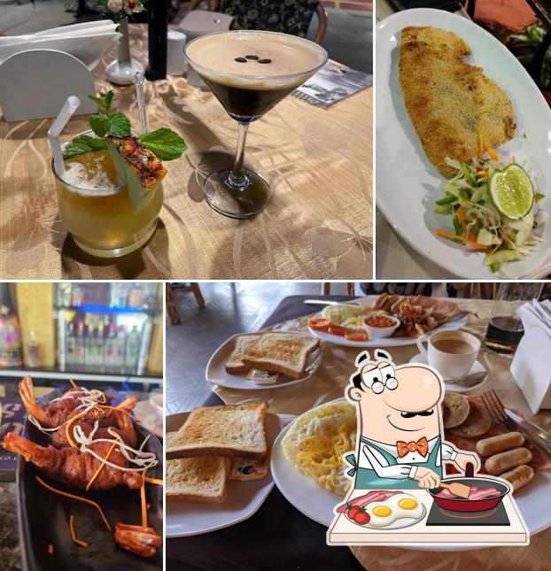 Omelette at Octima Restaurant Bar and Cafe