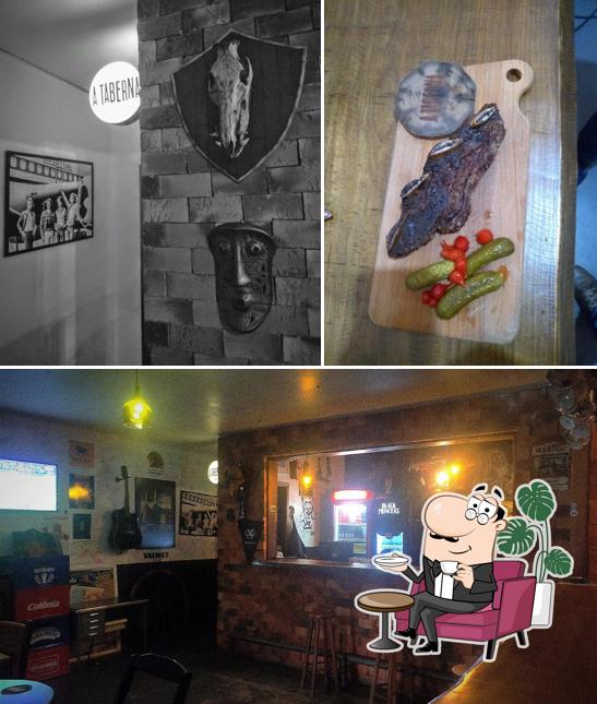 Veja imagens do interior do A Taberna Colonial