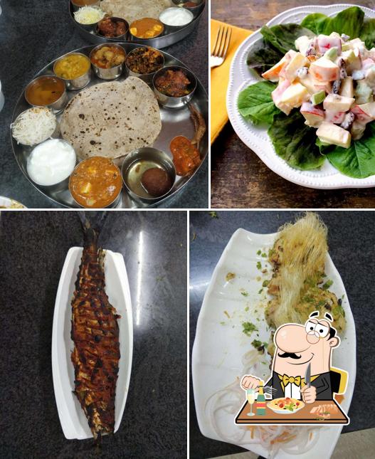 Food at Aaswad - Lunch & Dinner