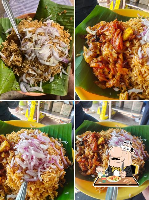 Pad thai at Shivu Egg Rice Centre