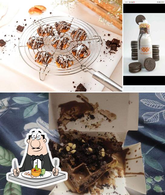 Food at The waffle co