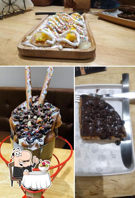 Waffee House Calicut provides a number of sweet dishes