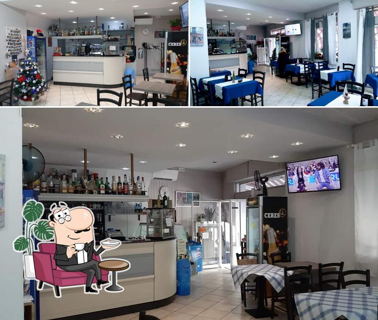 Découvrez l'intérieur de Oasis Bar Tavola Calda Valenza