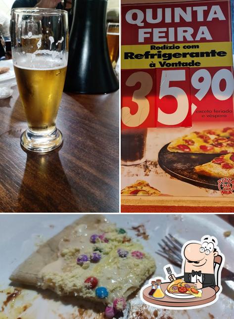 No Pizzaria Mia, você pode pedir pizza