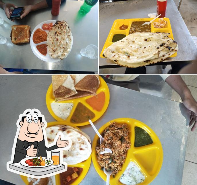 Roti at Sagar Gaire Cycle Soup Wala