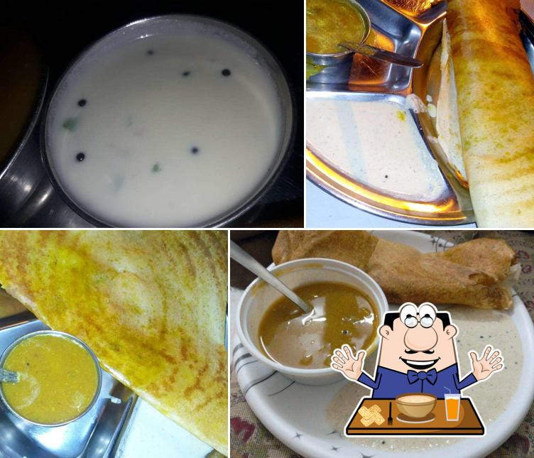 Clam chowder at Madras Cafe
