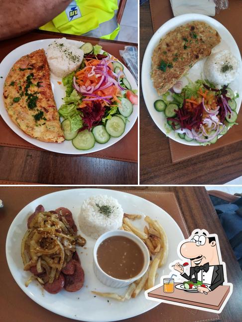 Comida em Restaurante e Cafeteria Área 51