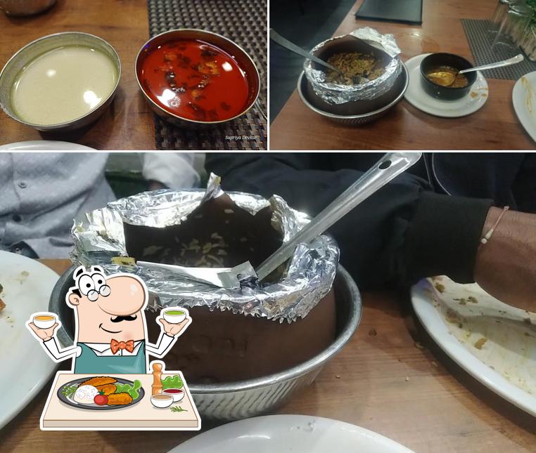 Meals at Hotel PURNA KOLHAPURI Family AC Restaurant