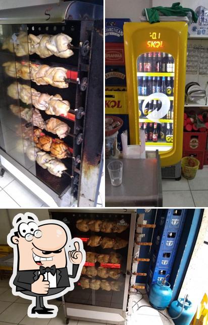 Look at this image of Bar Rei do Frango