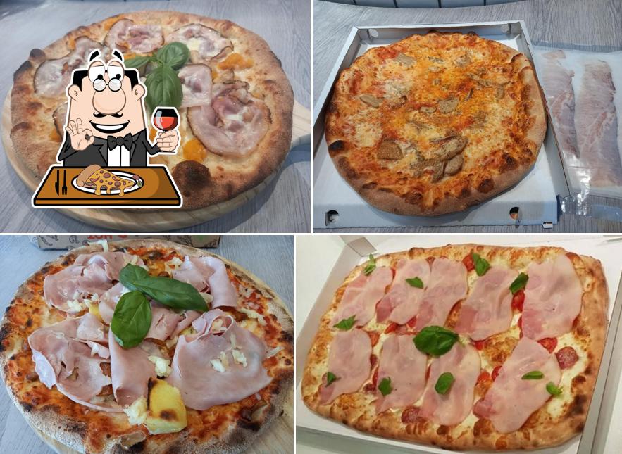 A Pizzeria Centro Pizza, puoi ordinare una bella pizza