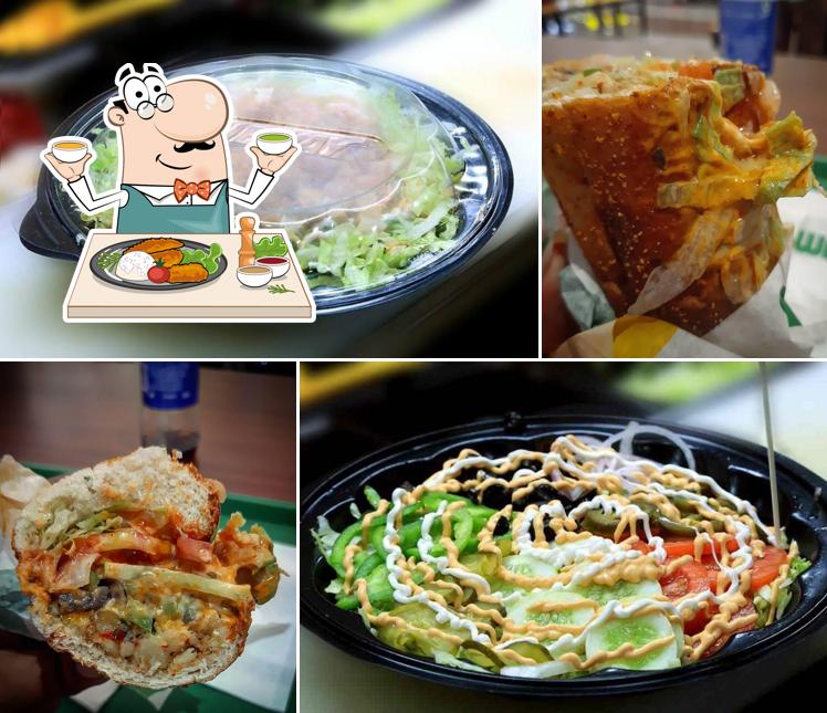 Food at Subway Kalyan Junction Mall