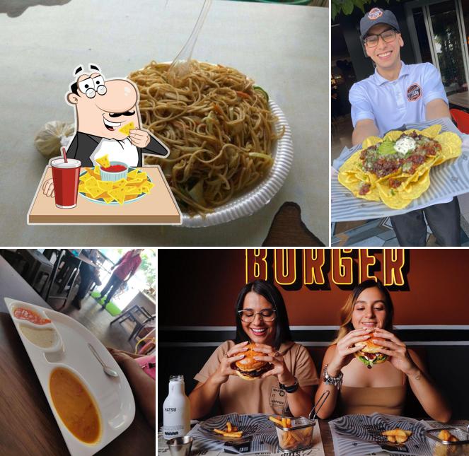 Nachos at Burger Bites & More