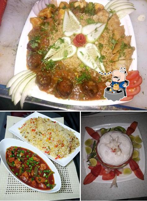 Food at Atta Food Court