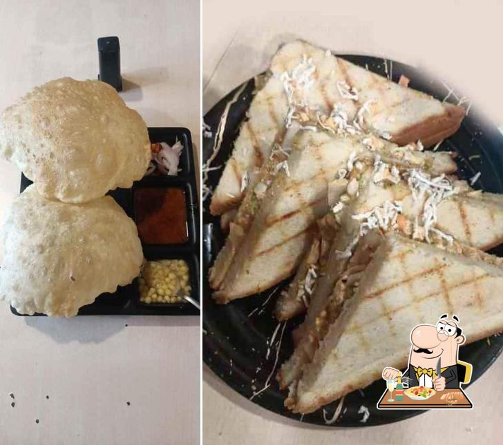 Food at Shri Rameshwaram Café