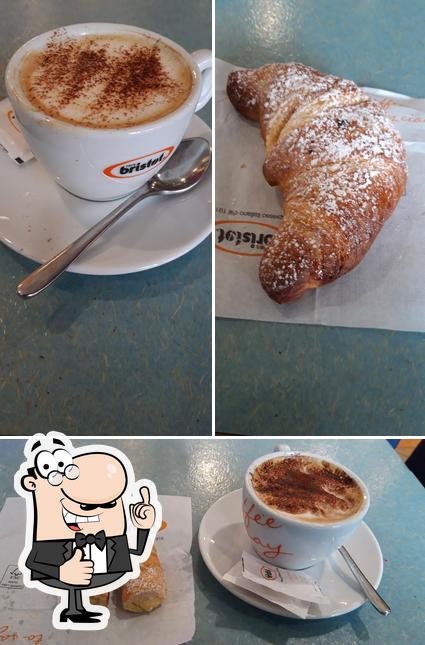 Pausa Caffe' Snc Di Marelli Paolo E Ghirello Claudia