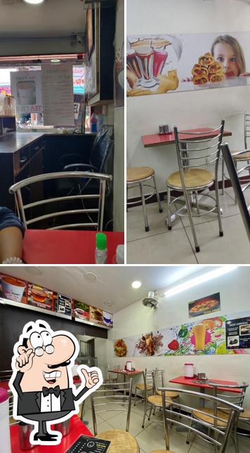 The interior of Shiva Chat And Snacks Point