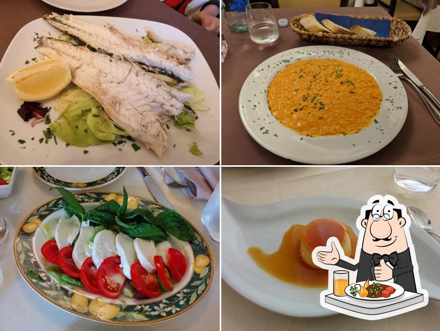 Platti al ristorante tema