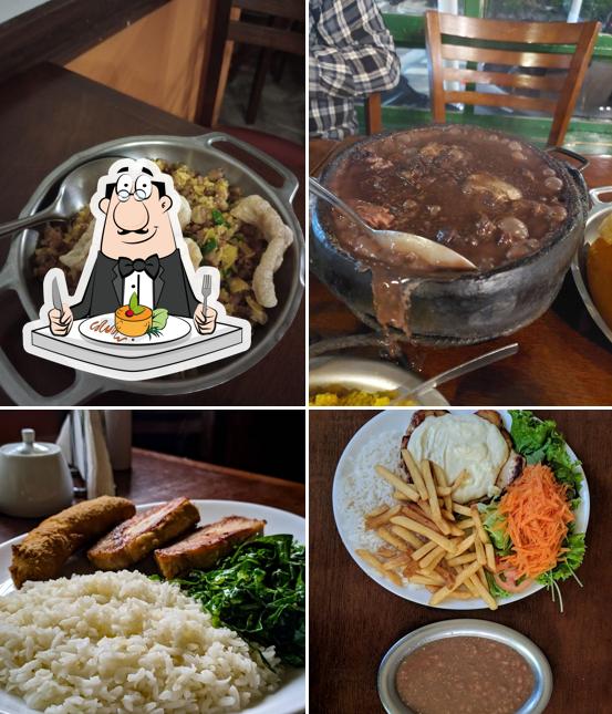 Comida em Restaurante Cabana de Minas