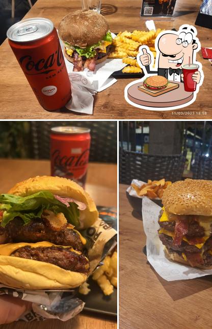 Delicie-se com um hambúrguer no Brabo's Food